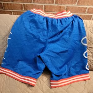 Men's Champion Athletic Shorts, M